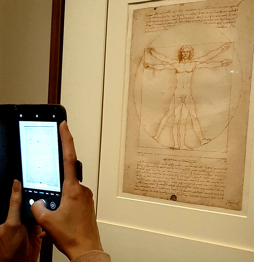 MON PARNASSE: towards a selftaught Pantheon