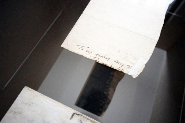 Anonymity and Absence. Archival Sites of Speculation